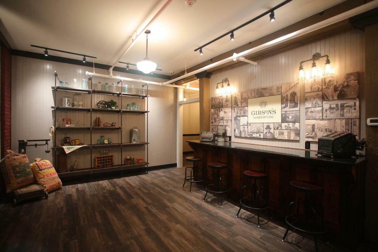 Apartamento Gibson'S Warehouse Staunton Exterior foto