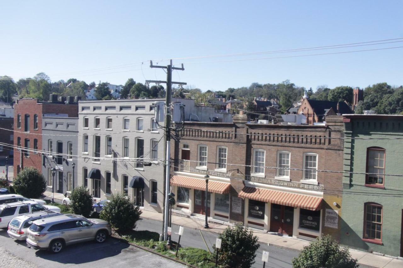 Apartamento Gibson'S Warehouse Staunton Exterior foto